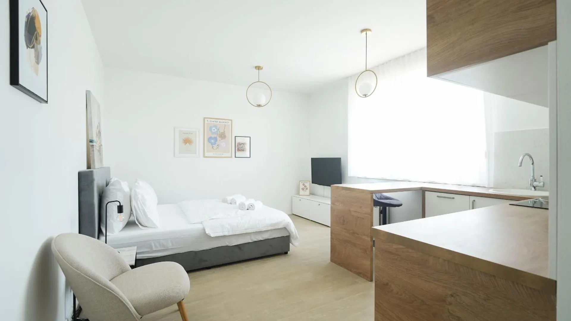 Apartment Luminous Living Studio Zadar